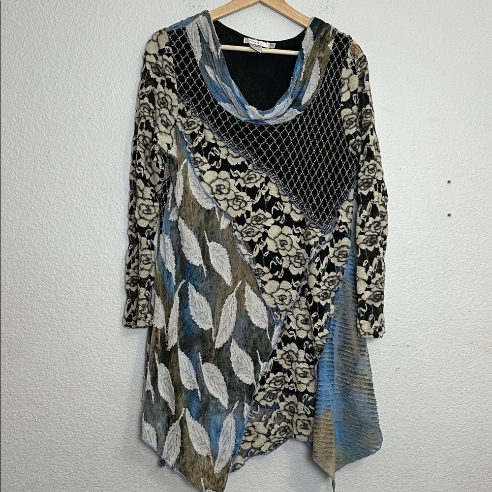 Feratelli Patchwork size L Textured Long Sleeve Tunic Top - multicolor.
